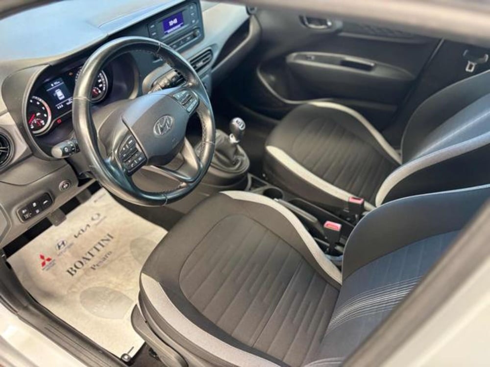 Hyundai i10 usata a Pesaro-Urbino (6)