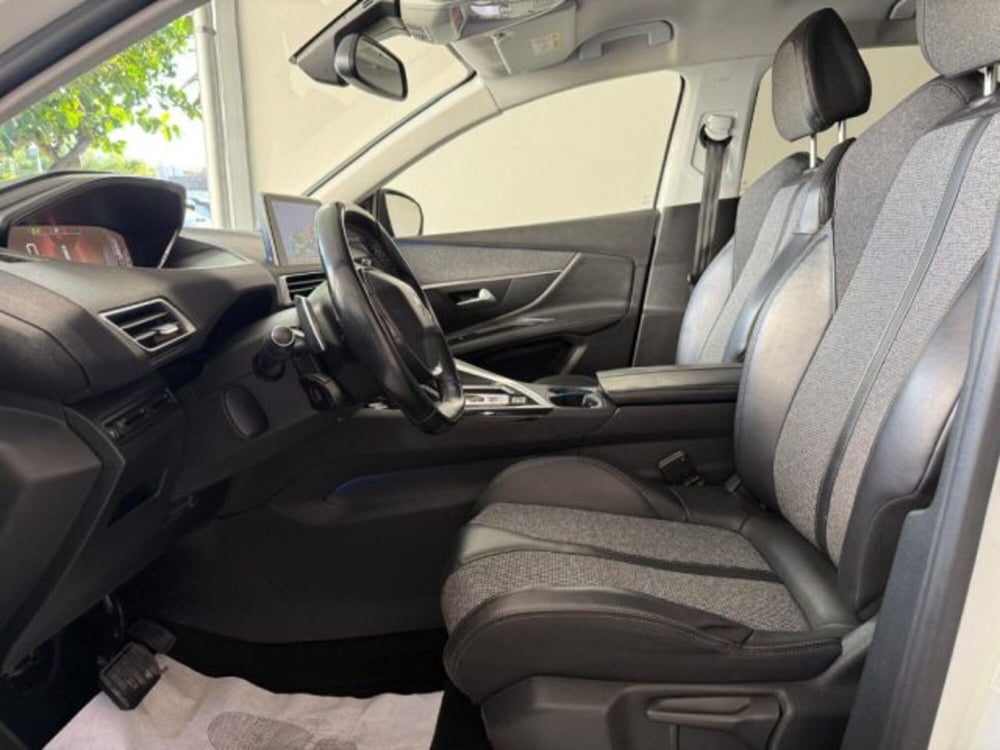Peugeot 3008 usata a Trapani (8)