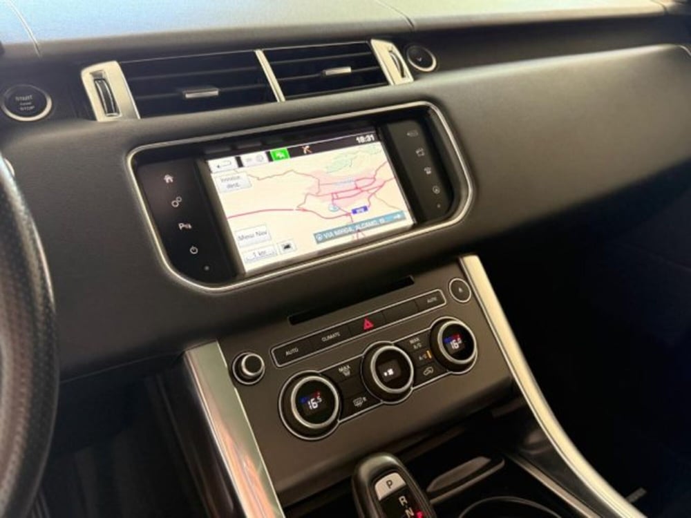 Land Rover Range Rover Sport nuova a Trapani (13)