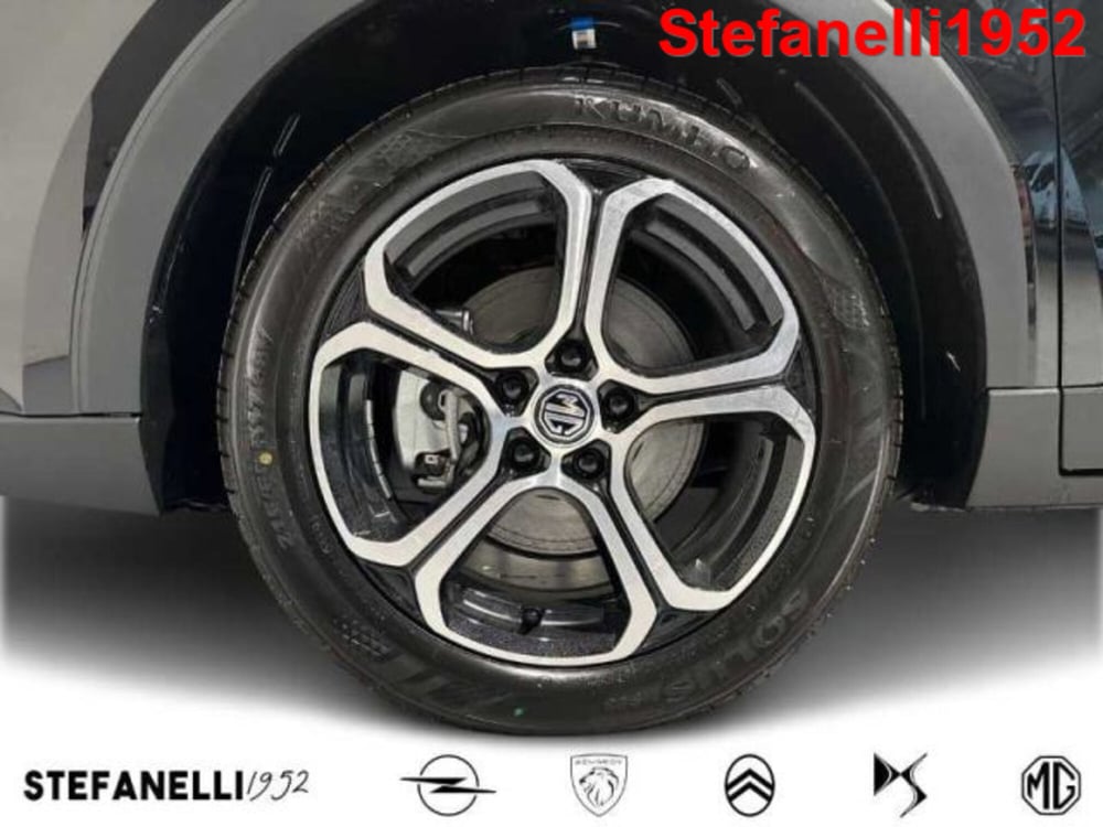 Mg ZS EV nuova a Bologna (8)