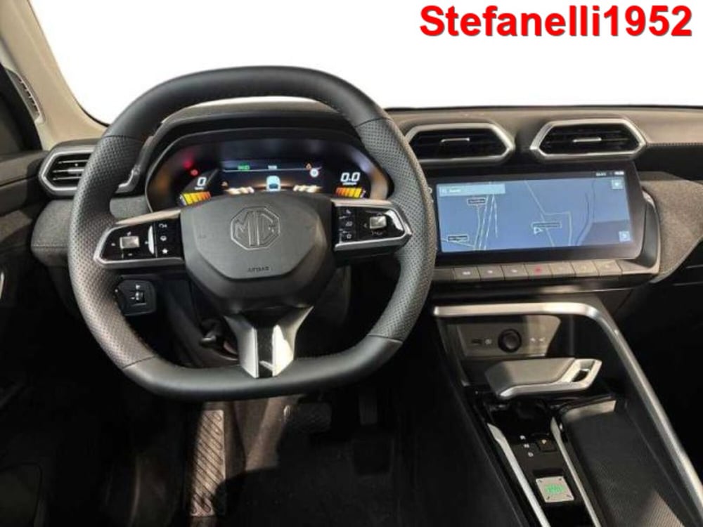 Mg ZS EV nuova a Bologna (14)