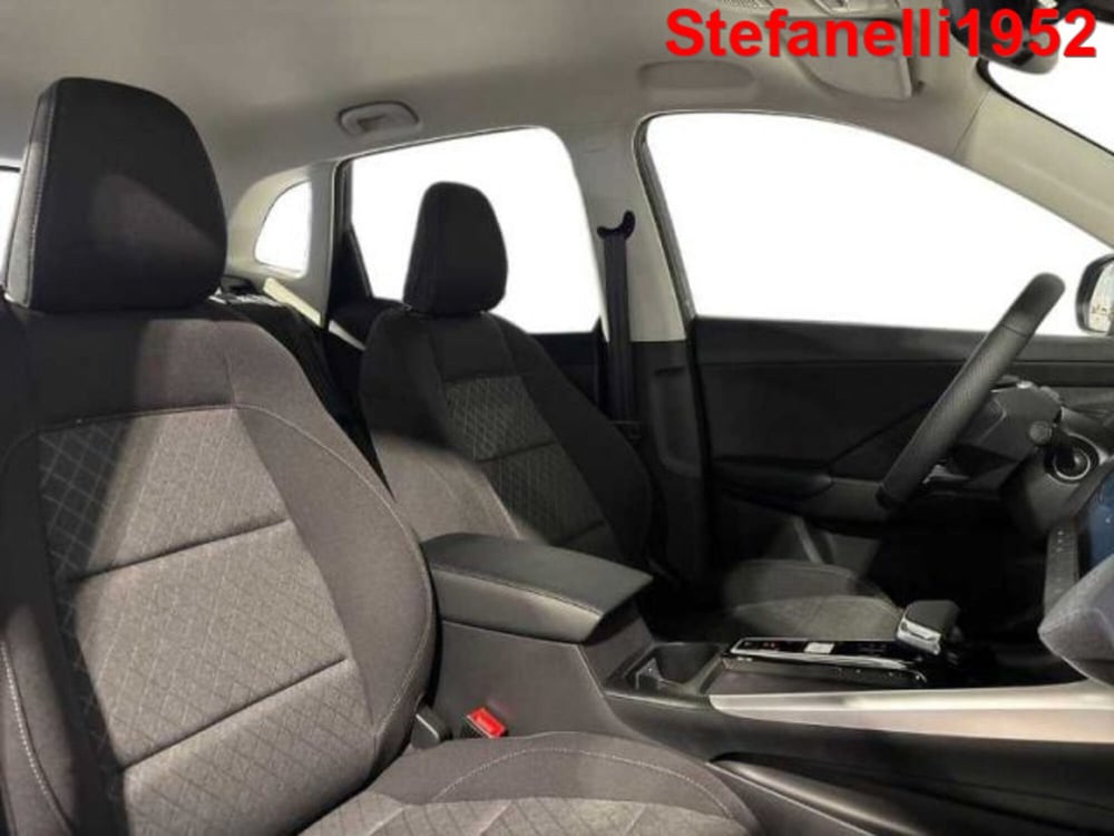 Mg ZS EV nuova a Bologna (16)