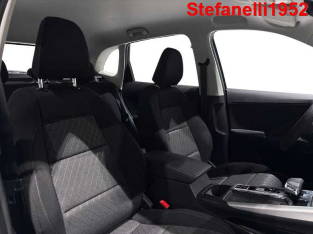 Mg ZS EV nuova a Bologna (16)