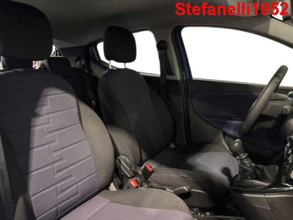 Lancia Ypsilon usata a Bologna (16)