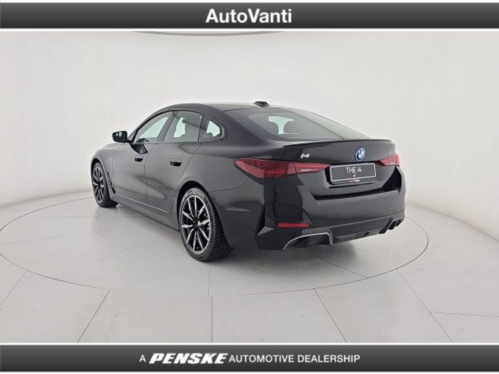 BMW i4 nuova a Bologna (3)