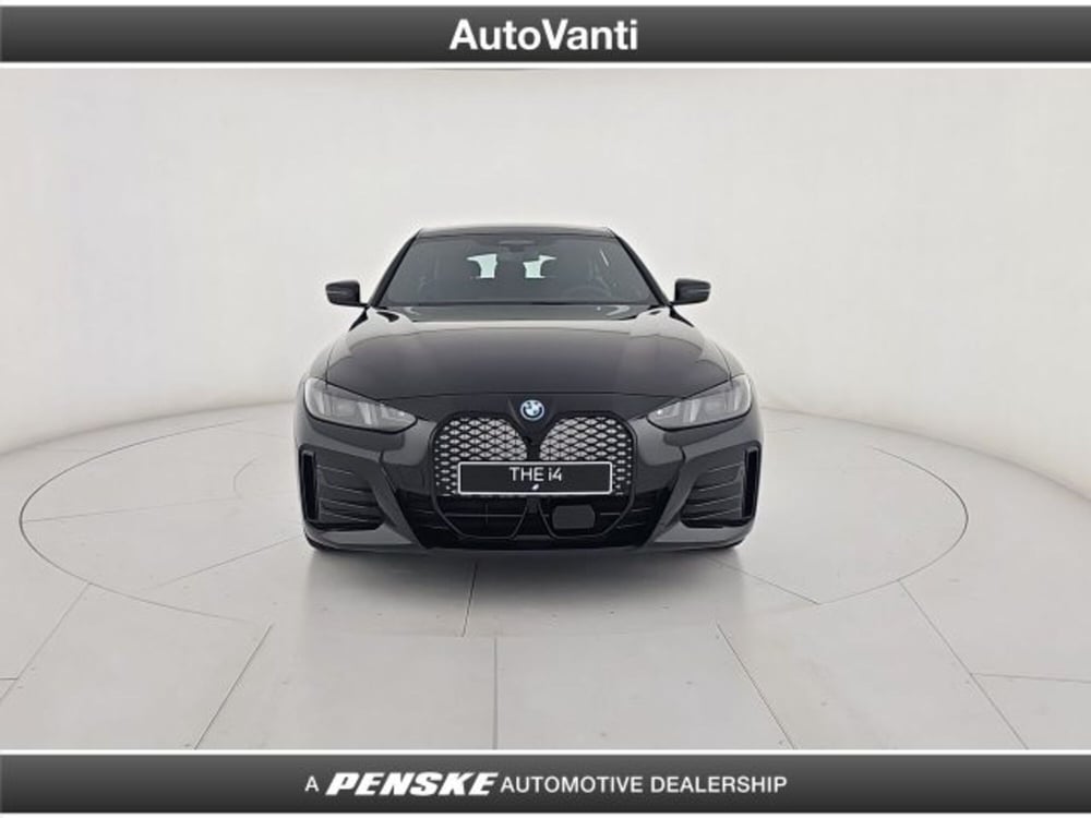 BMW i4 nuova a Bologna (7)