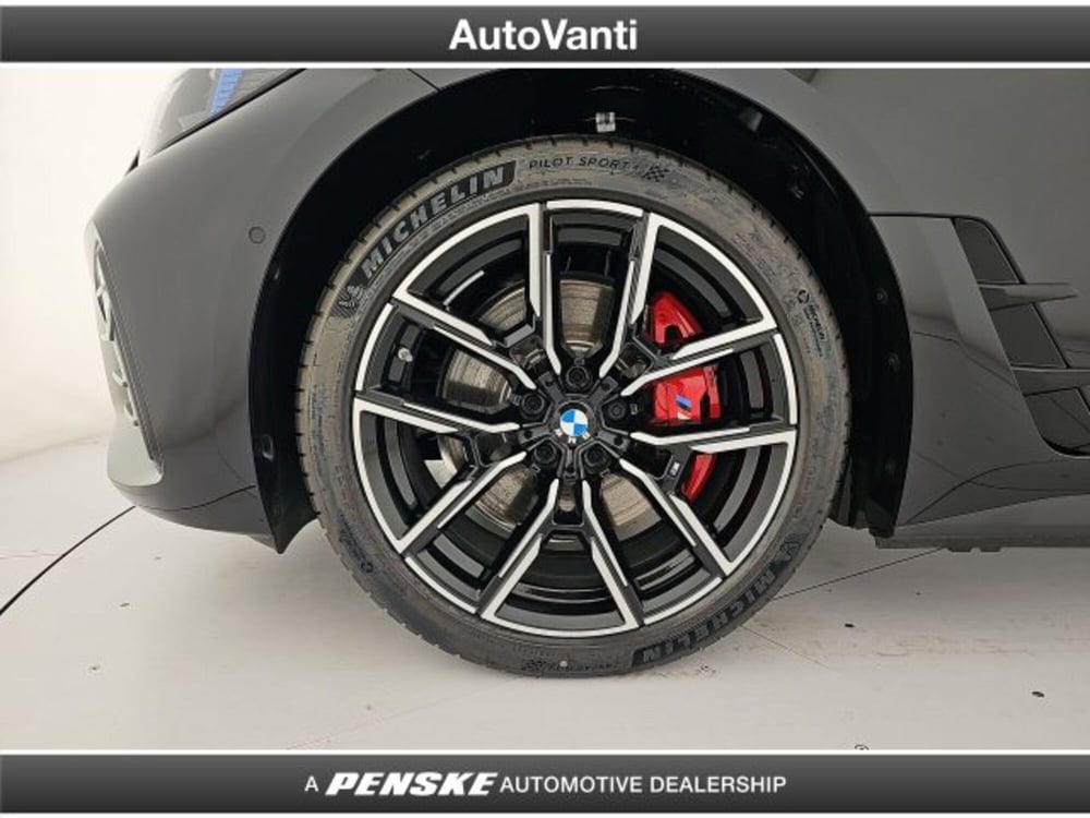 BMW i4 nuova a Bologna (8)
