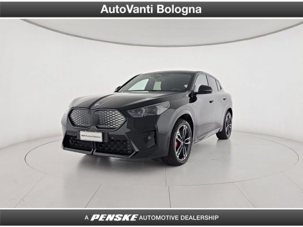 BMW iX2 usata a Bologna