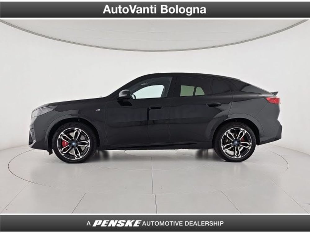 BMW iX2 usata a Bologna (3)