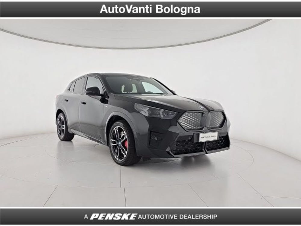 BMW iX2 usata a Bologna (7)