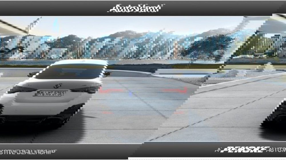 BMW i4 nuova a Bologna (4)