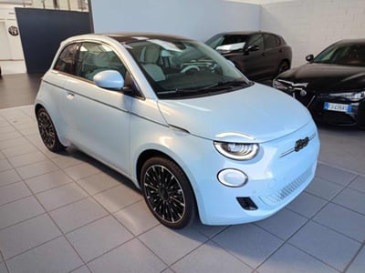 Fiat 500e La Prima by Bocelli 3+1 42 kWh nuova a Vercelli