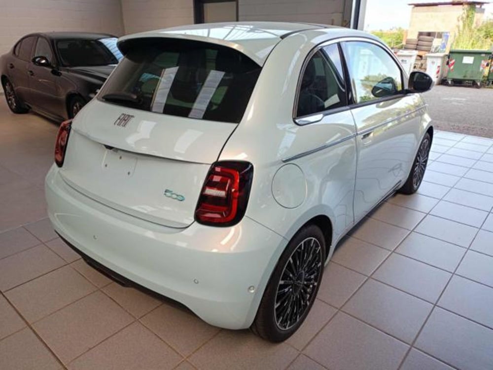 Fiat 500e nuova a Vercelli (7)