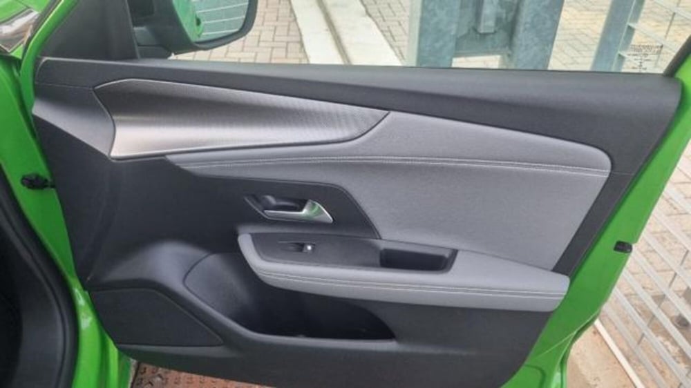 Opel Mokka usata a Savona (10)