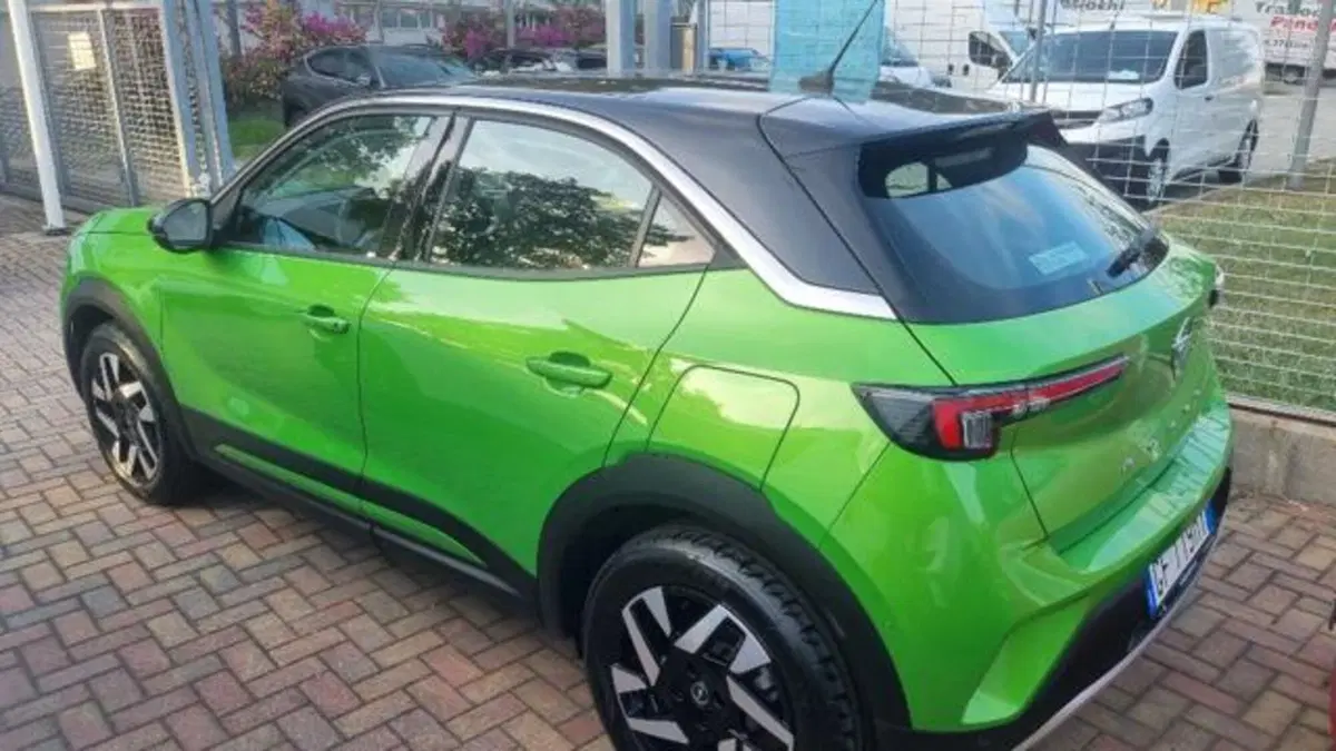 Opel Mokka usata a Savona (17)