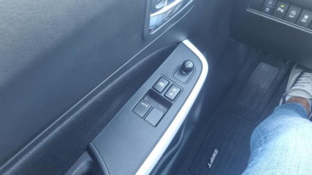 Suzuki Swift usata a Savona (10)