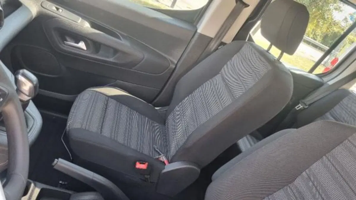Opel Combo Life usata a Savona (12)