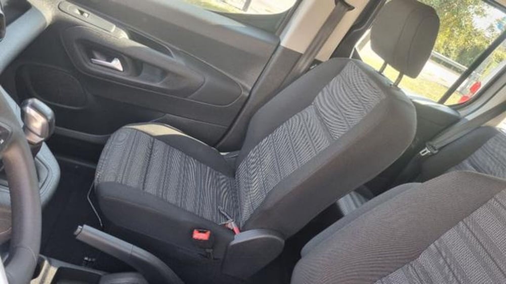 Opel Combo Life usata a Savona (12)