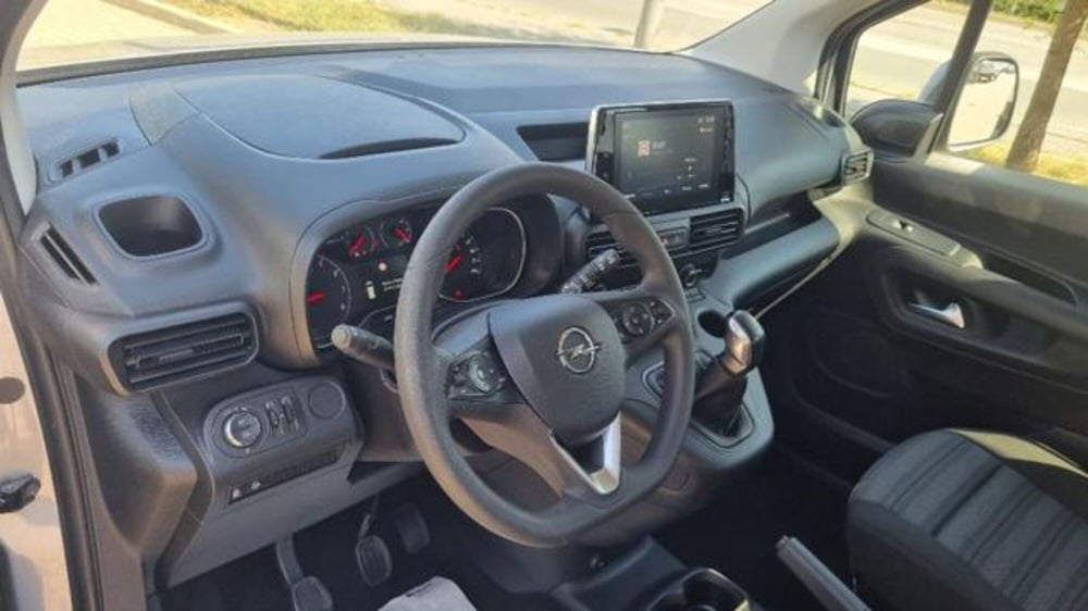 Opel Combo Life usata a Savona (14)