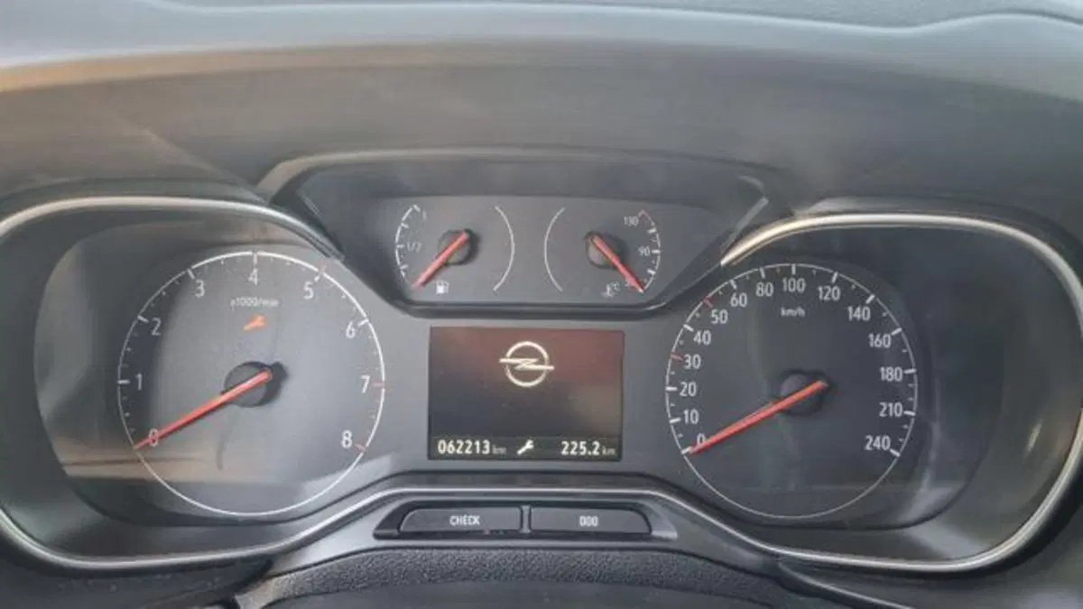 Opel Combo Life usata a Savona (5)