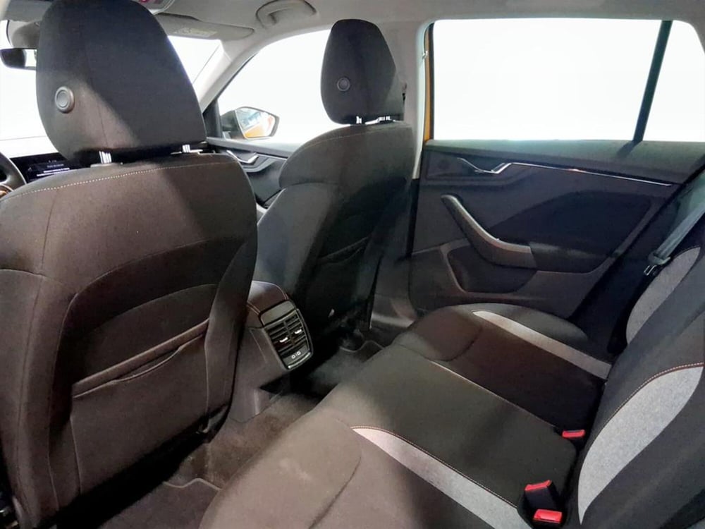 Skoda Kamiq usata a Padova (14)