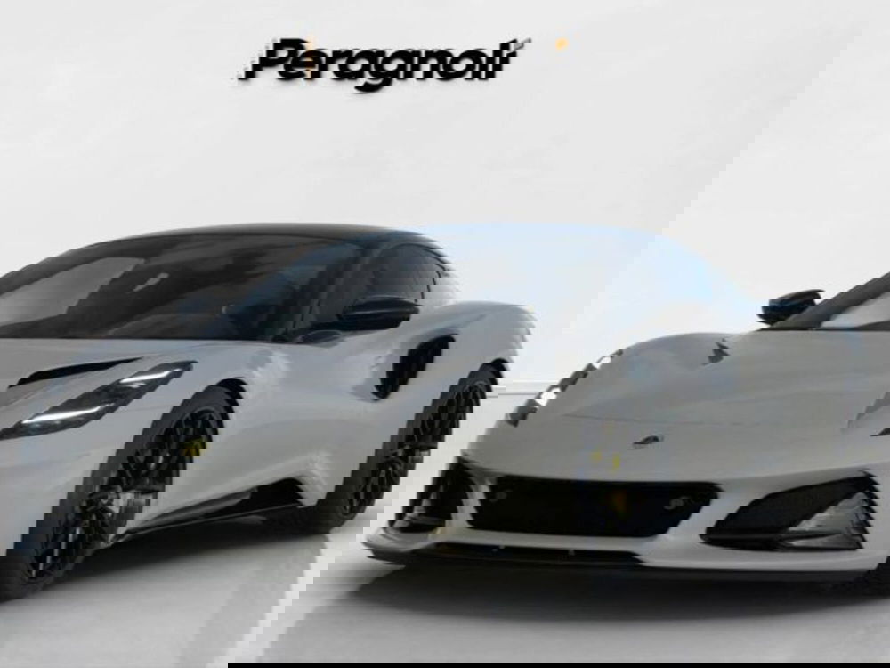 Lotus Emira nuova a Firenze