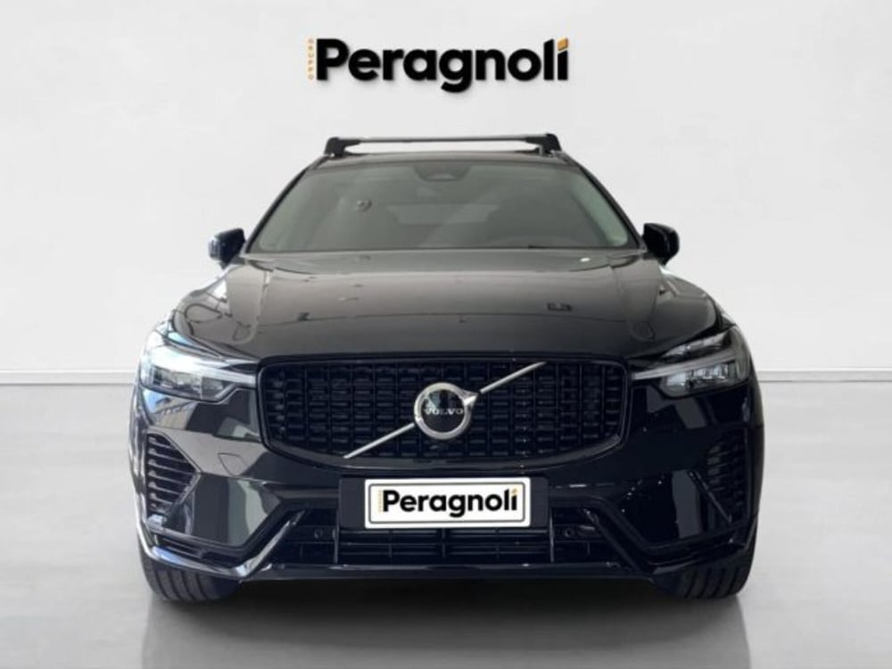 Volvo XC60 nuova a Firenze (2)