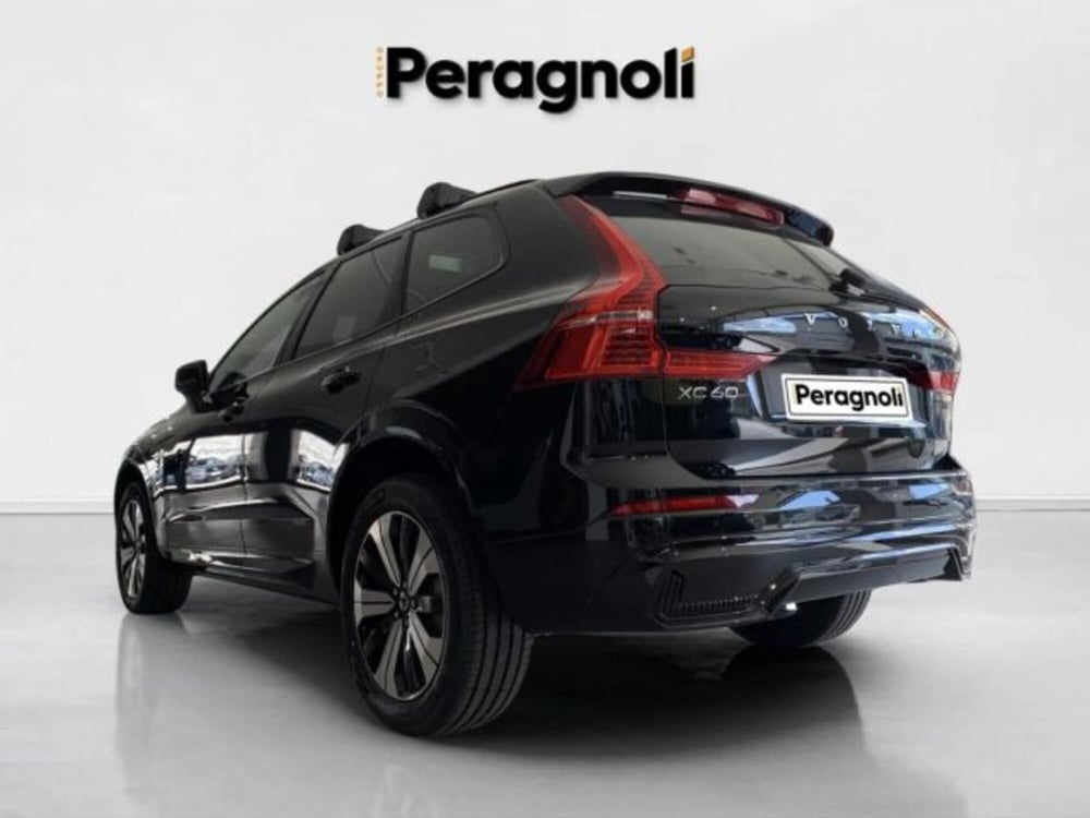 Volvo XC60 nuova a Firenze (4)