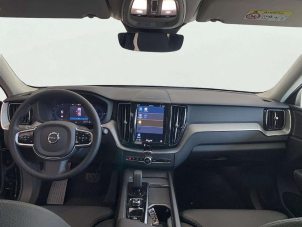 Volvo XC60 nuova a Firenze (8)