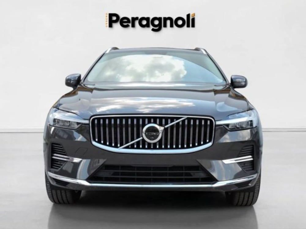 Volvo XC60 nuova a Firenze (2)