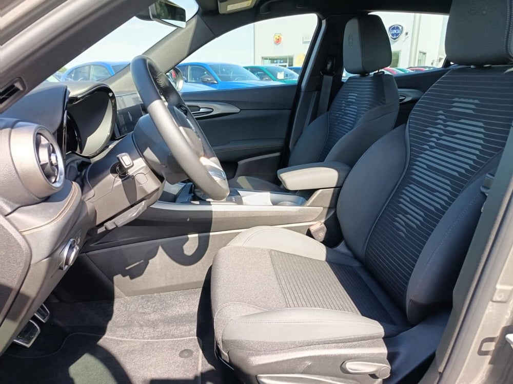 Alfa Romeo Tonale nuova a Alessandria (13)