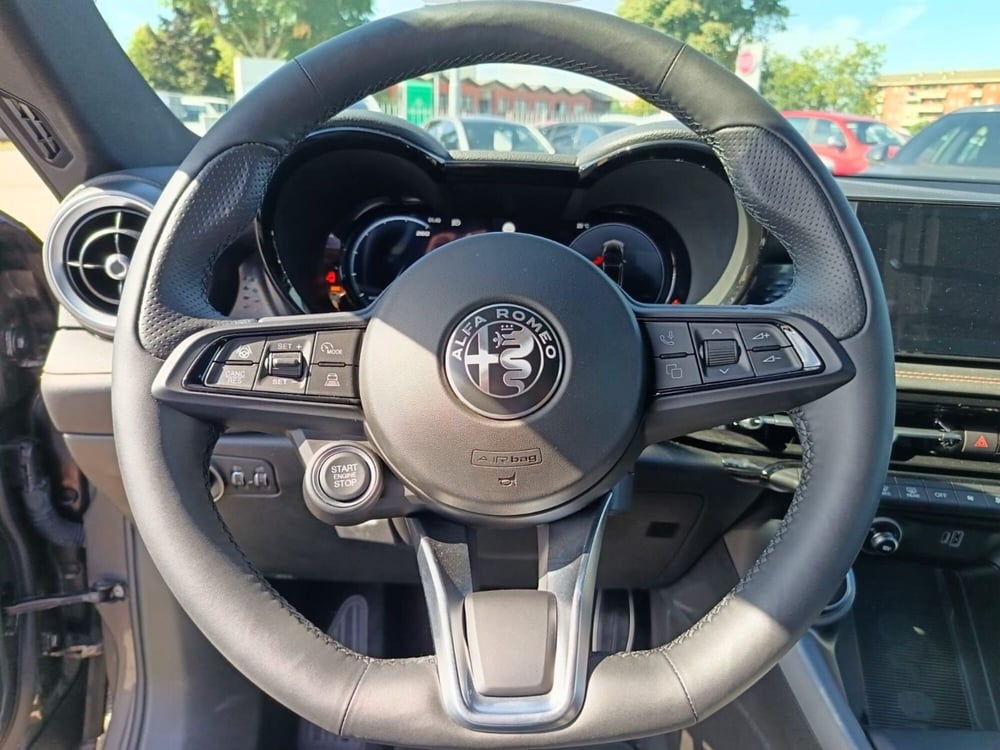 Alfa Romeo Tonale nuova a Alessandria (18)