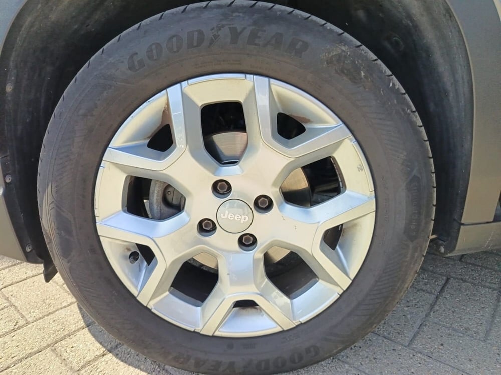 Jeep Avenger usata a Alessandria (12)