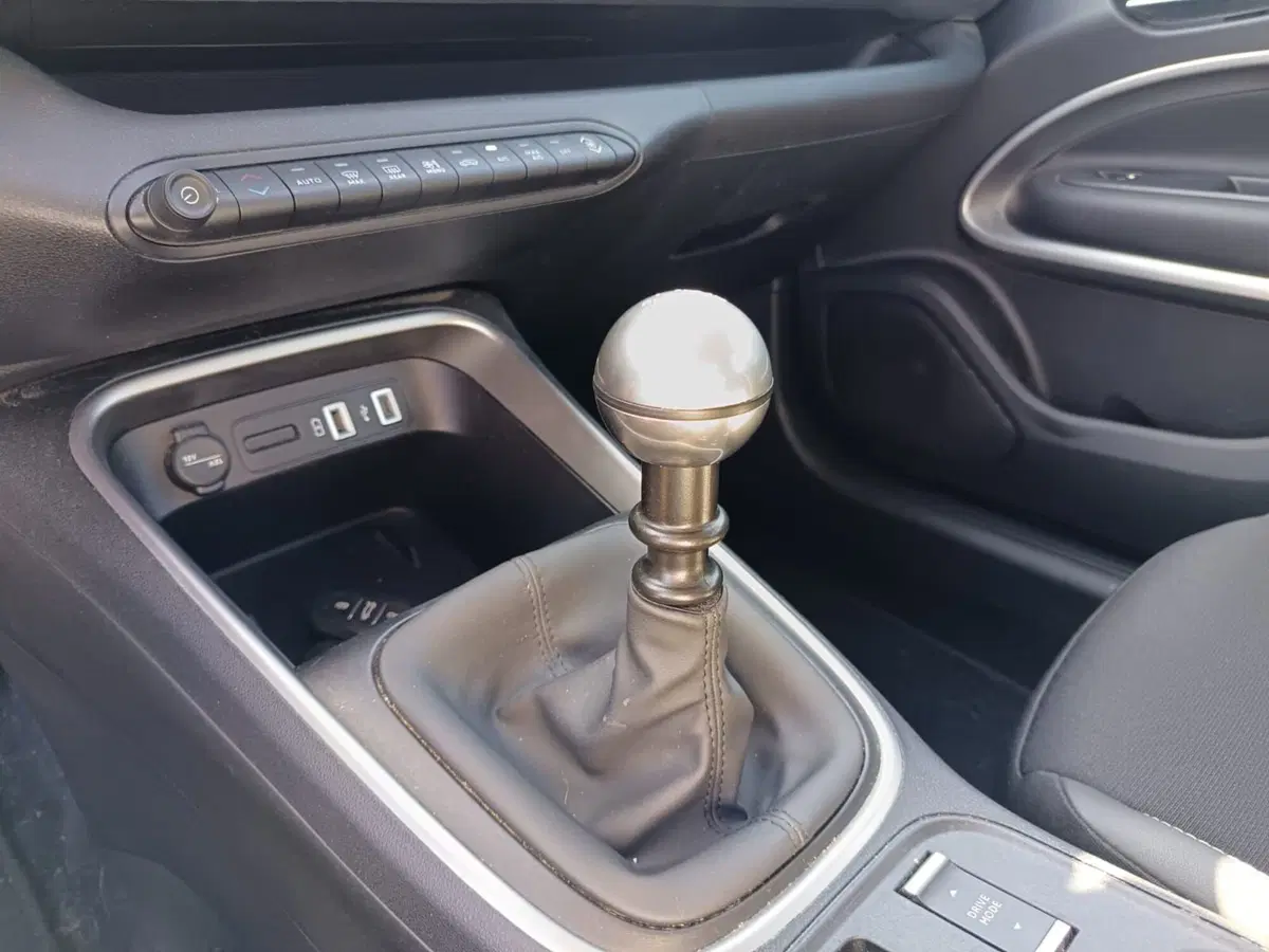 Jeep Avenger usata a Alessandria (19)