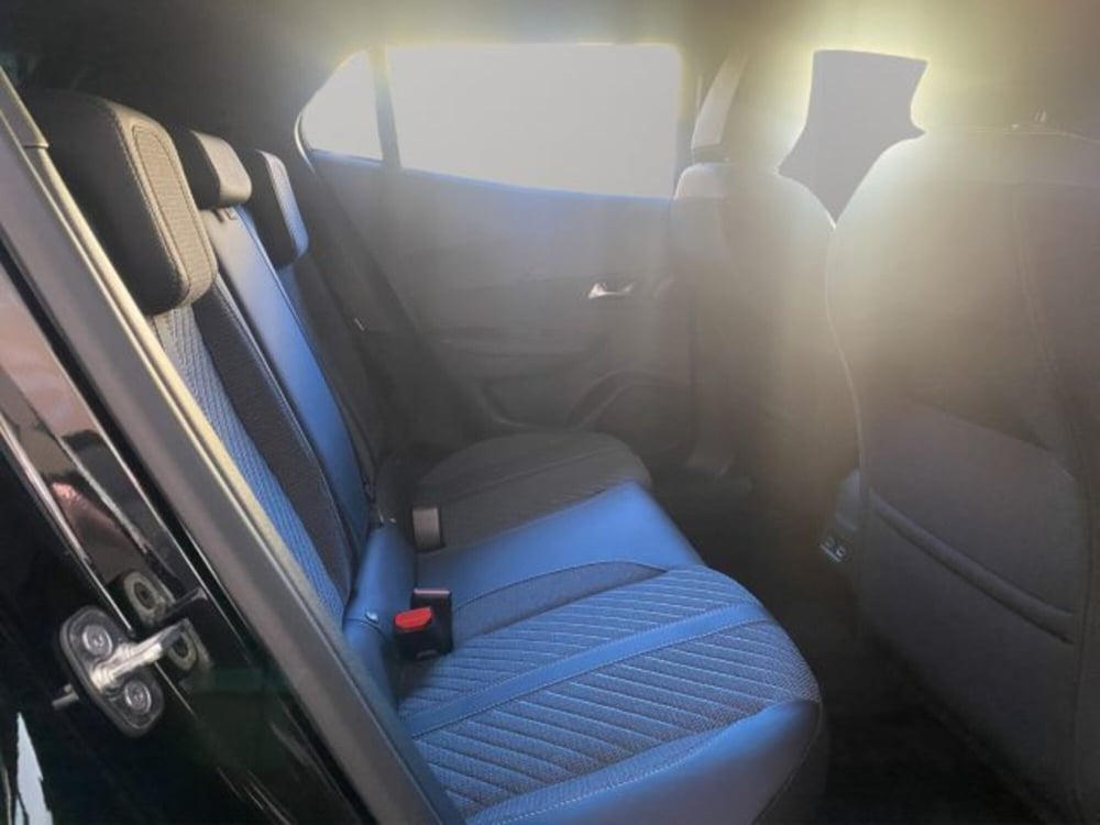 Peugeot 2008 nuova a Perugia (20)