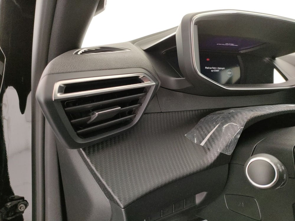 Peugeot 2008 usata a Caserta (18)