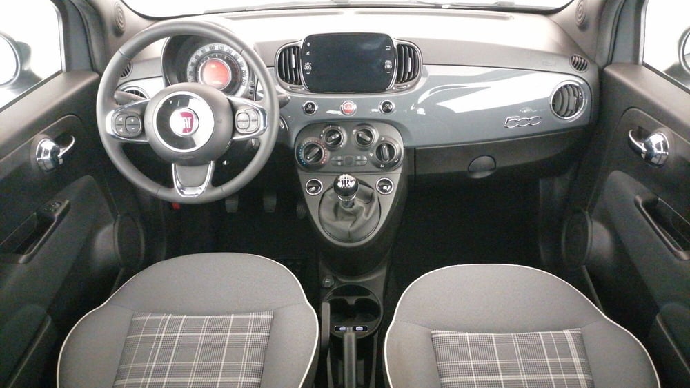 Fiat 500 usata a Roma (9)
