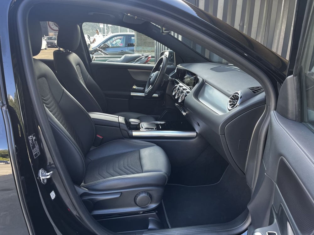 Mercedes-Benz GLA SUV usata  (9)