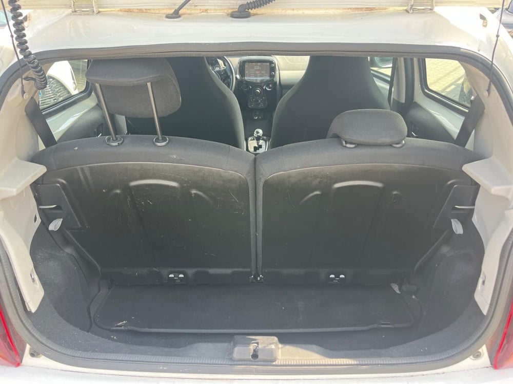 Peugeot 108 usata a Milano (10)