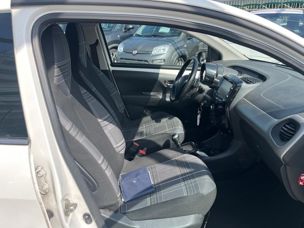 Peugeot 108 usata a Milano (12)