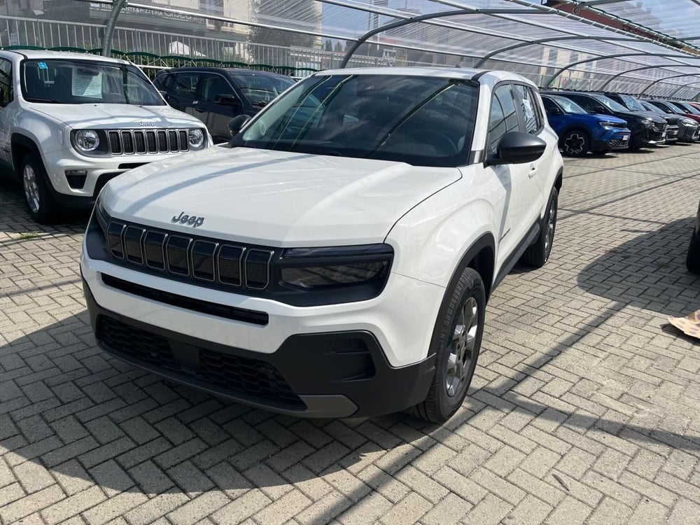 Jeep Avenger nuova a Milano