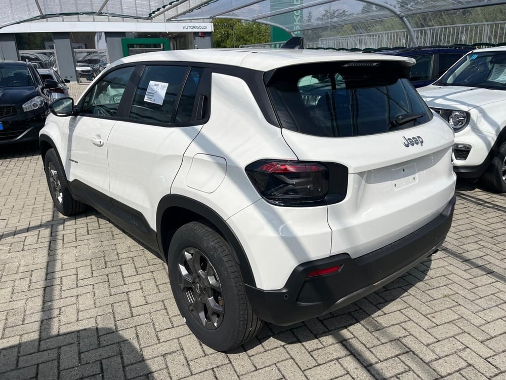 Jeep Avenger nuova a Milano (6)