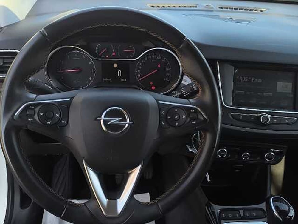 Opel Crossland X usata a Perugia (15)