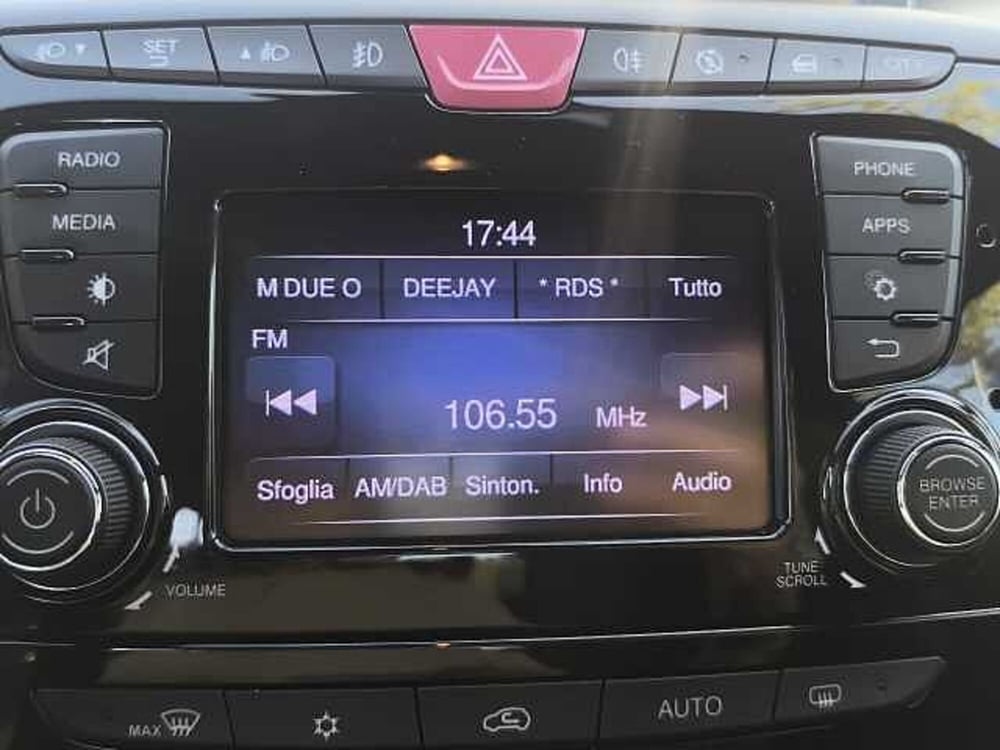 Lancia Ypsilon usata a Perugia (16)