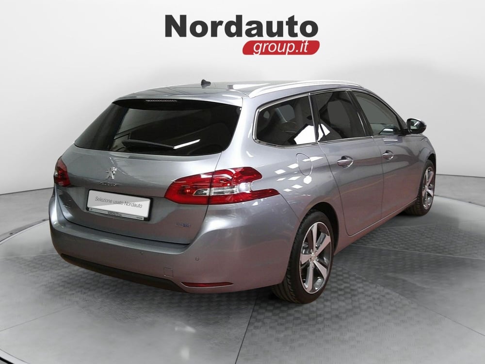 Peugeot 308 SW usata a Treviso (5)