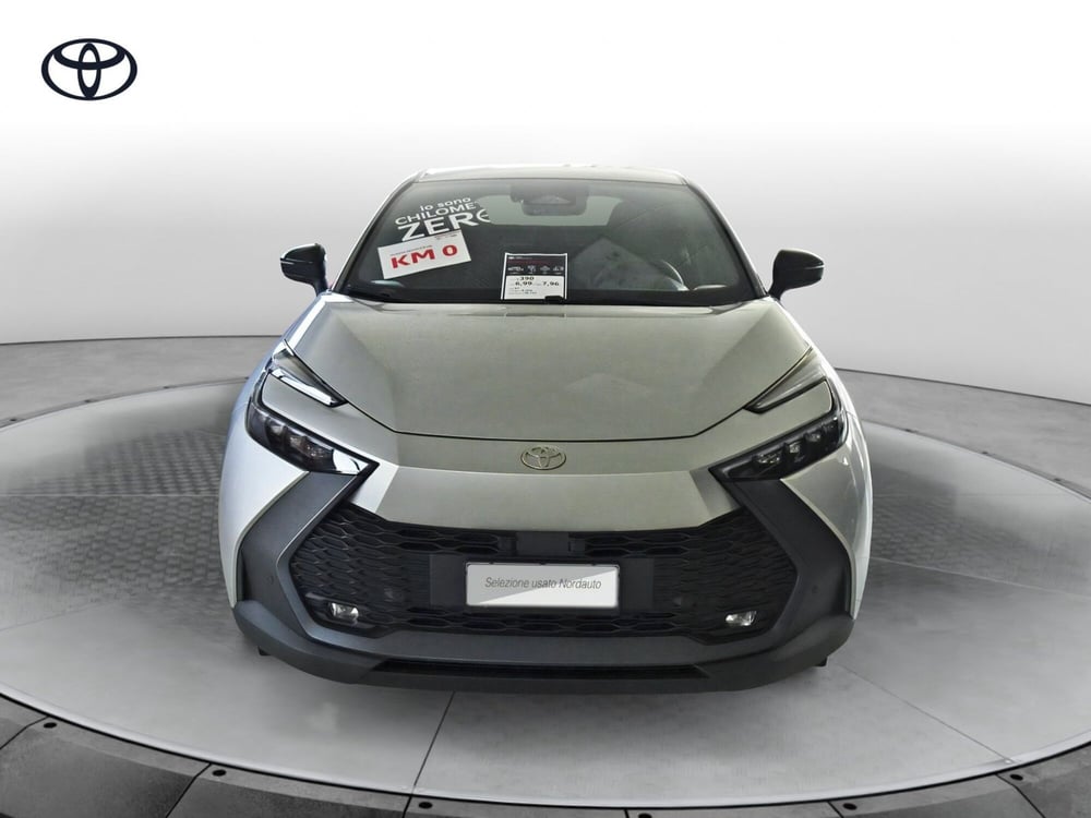Toyota Toyota C-HR nuova a Treviso (2)
