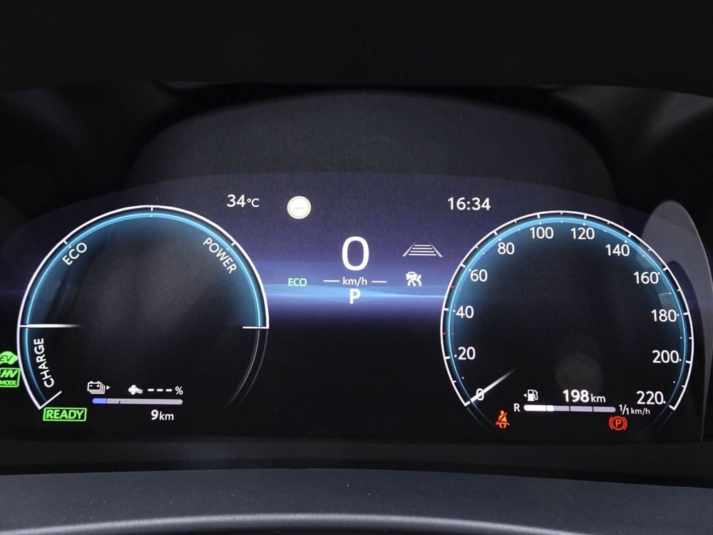 Toyota Toyota C-HR nuova a Treviso (15)