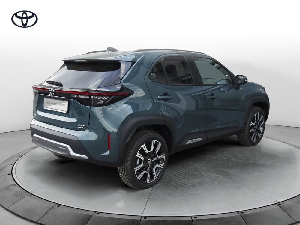 Toyota Yaris Cross nuova a Treviso (7)