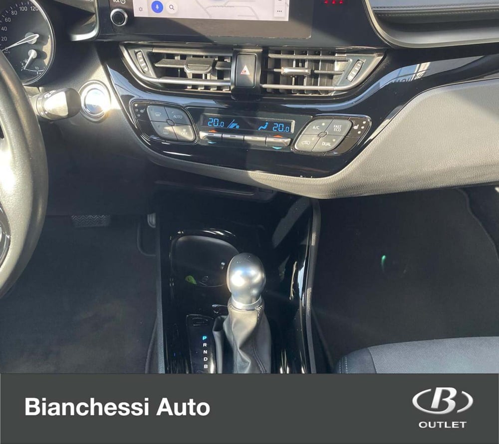 Toyota Toyota C-HR usata a Cremona (11)