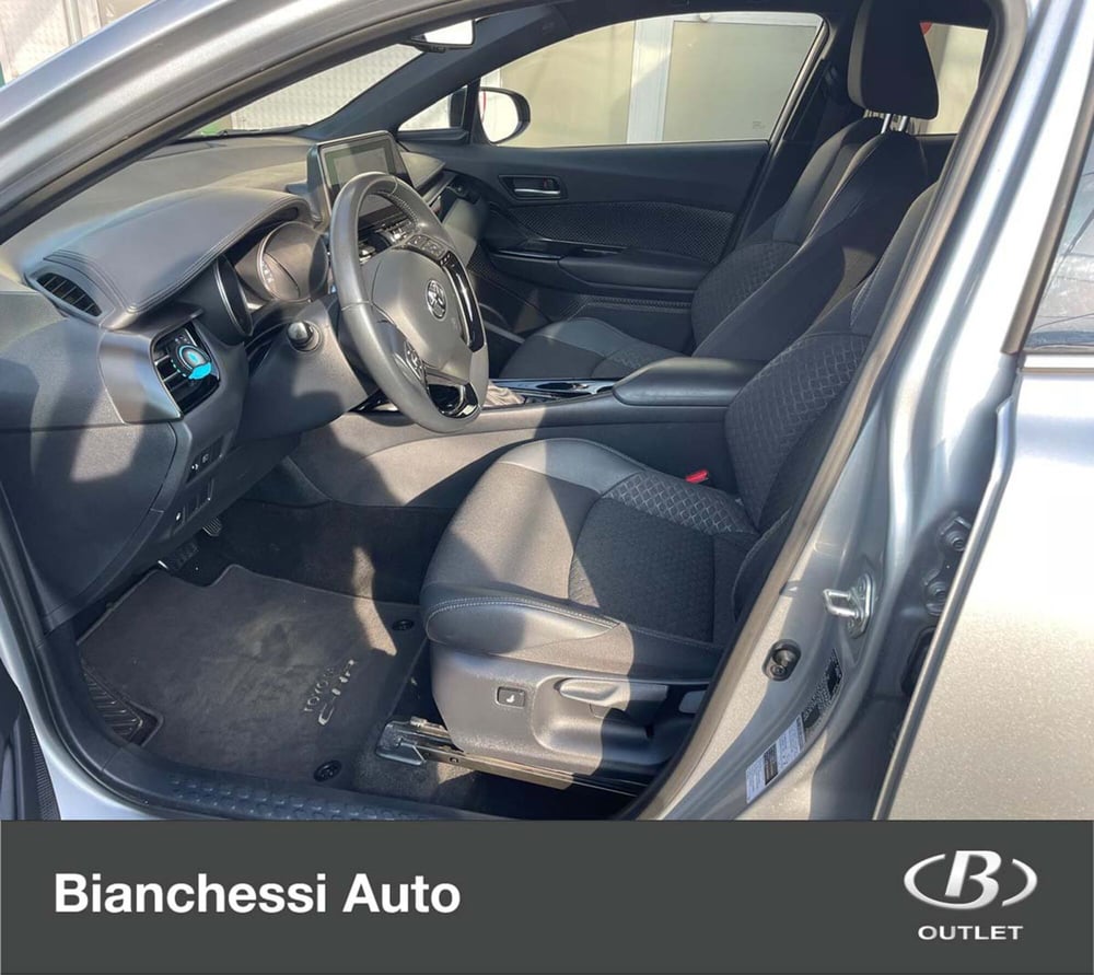 Toyota Toyota C-HR usata a Cremona (16)